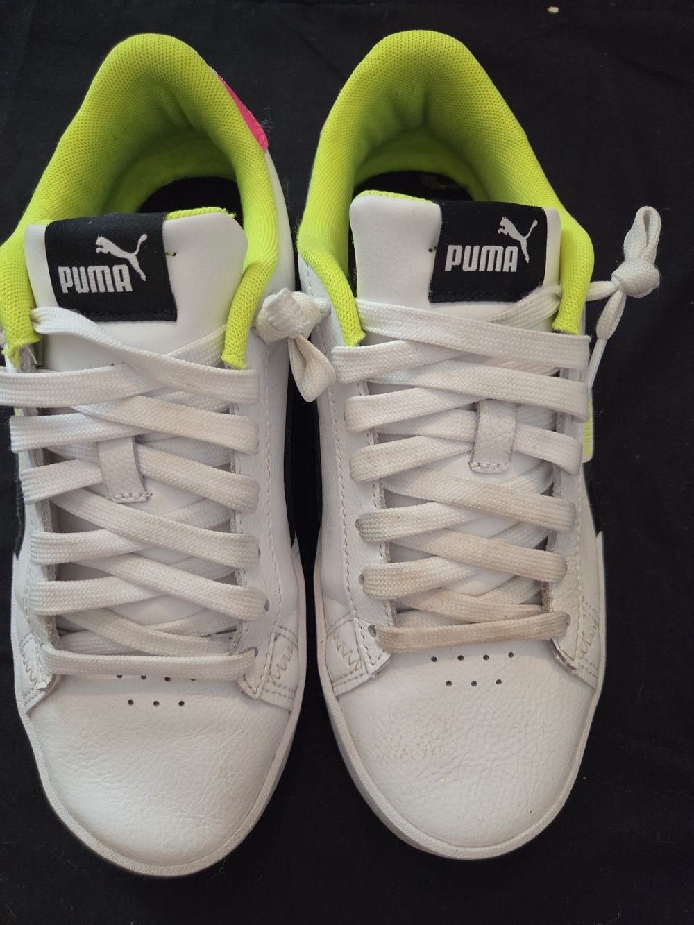 PUMA Carina Street